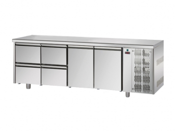 Cooling table, 2 grids, 1/1 GN, -2°C / 8°C, 2320x700x900mm
