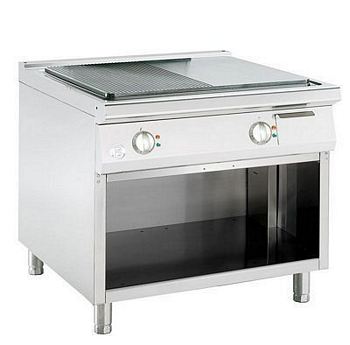 Electric griddle plate, 1/2 smooth, 1/2 grooved, 900x900x900mm