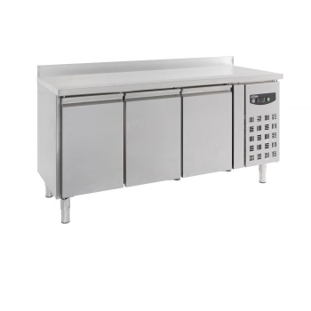 REFRIGERATED COUNTER UPSTAND 3 DOORS