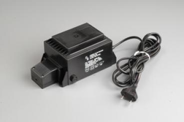 Tandir 15 V transformer and cable adapter