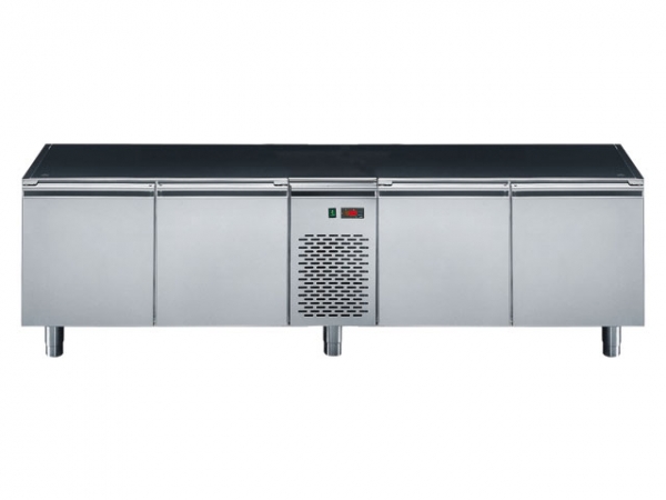 Refrigerated base, with 4 doors, 2200x630x610mm