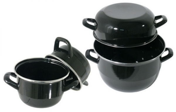 Mussels Pot, black enamelled, with stainless steel ring