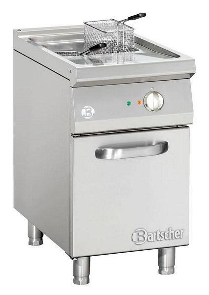 Electric deep fat fryer, 18 litres, 15 kW, 450x900x900mm