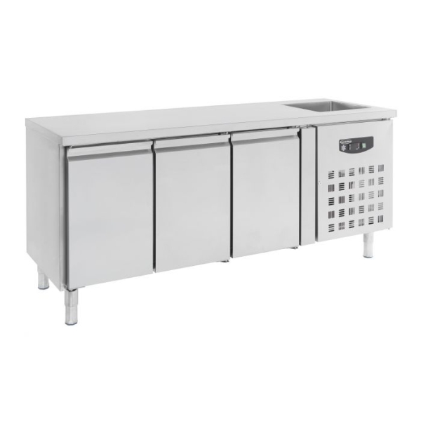 700 REFRIGERATED SINK 3 DOORS