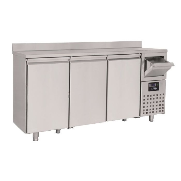 600 REFRIGERATED COUNTER 3 DOORS WITH DRAWER FOR COFFEE