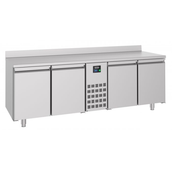 700 REFRIGERATED COUNTERTOP 4 DOOR MONO BLOCK
