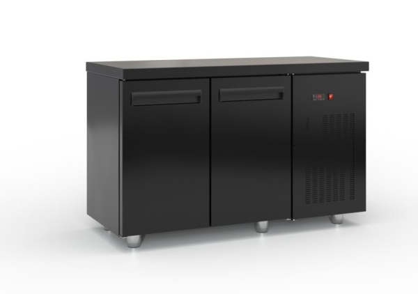 Freezer counter with doors and compressor on the right (135x70 cm) in black
