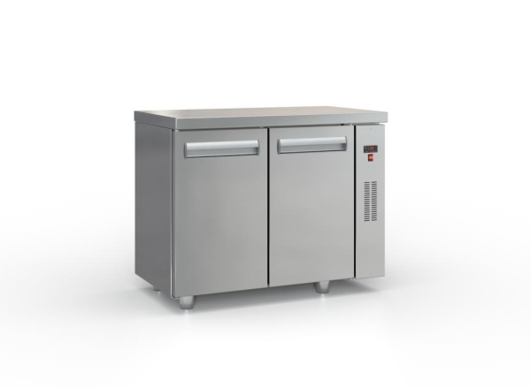 Cooling table without compressor (105x70cm) in the color silver