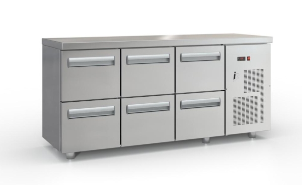 Refrigerated counter with drawers and compressor on the right (180x60 cm) in silver color