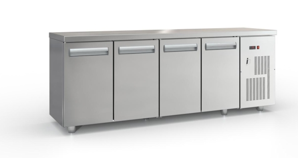 Refrigerated counter with doors and compressor on the right (225x60 cm) in silver color