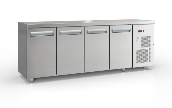 Freezer counter with doors and compressor right (225x60 cm) in the color silver