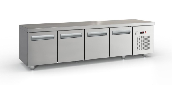 Cooling table with doors and compressor right (225x70 cm) in the color silver
