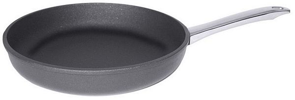 Contacto Frying Pan, medium cast aluminium, 7mm base