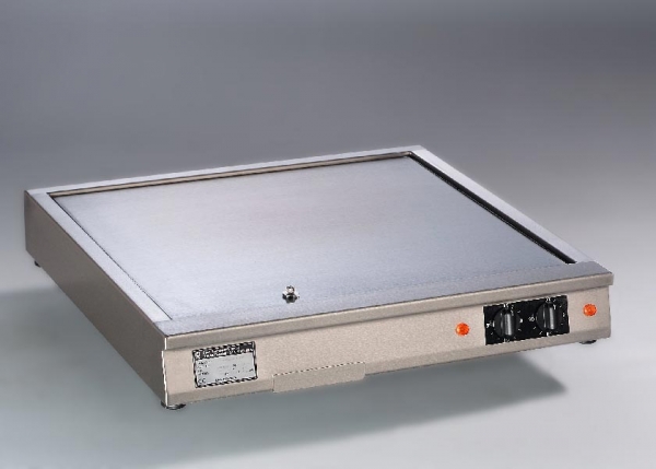 Electric grill AGB 800 from Ubert with griddle plate, 800 x 580 x 100 mm