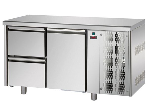 Cooling table, 1 grid, 1/1 GN, -2°C / 8°C, 1420x700x900mm